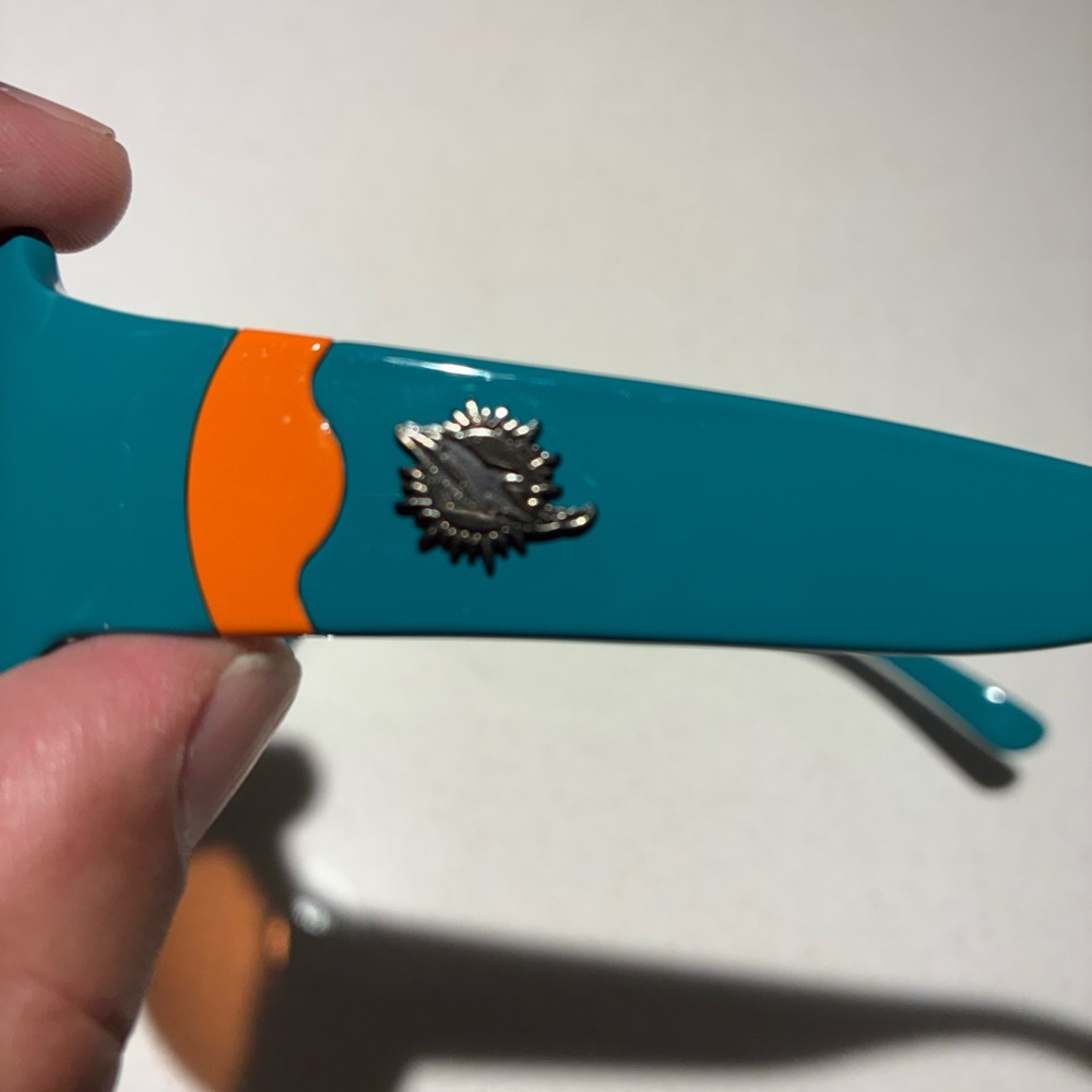 Miami Dolphins Sunglasses with Logo - Picture 3 of 11